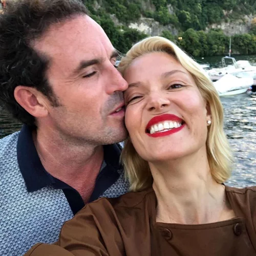 Βίκυ Καγιά | Τα παιχνίδια με την κατάξανθη κόρη της και η μεγάλη ομοιότητά τους (pics)