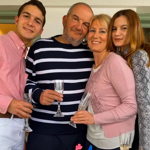 Κώστας Καραμανλής - Νατάσα Παζαΐτη | Δες πόσο έχουν μεγαλώσει τα δίδυμα έφηβα παιδιά τους, Αλίκη και Αλέξανδρος