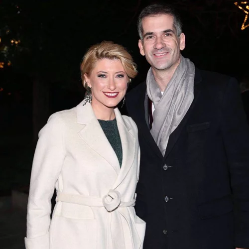 Η πρώτη φωτογραφία της Σίας Κοσιώνη ως νύφη στο σπίτι της Ντόρας Μπακογιάννη