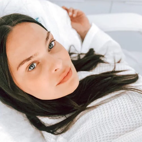 Υβόννη Μπόσνιακ | Αποκάλυψε τα κιλά και την ηλικία της