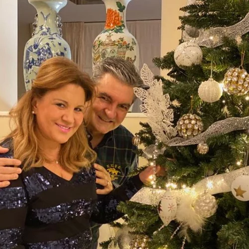 Δέσποινα Μοιραράκη - Γιάννης Κοντούλης | Έτσι είναι το σπίτι της «βασίλισσας του χαλιού» στη Γλυφάδα