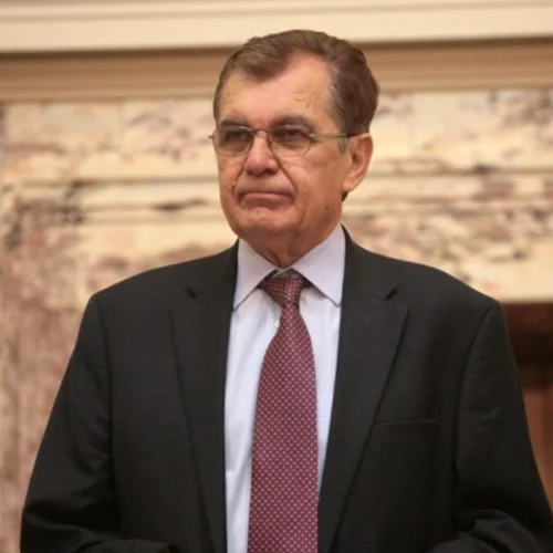Πέθανε ο καθηγητής καρδιολογίας και τέως υπουργός Δημήτρης Κρεμαστινός