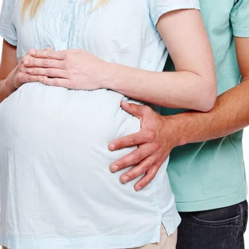 Διάσημοι Έλληνες γονείς για δεύτερη φορά - Η φωτογραφία από το μαιευτήριο