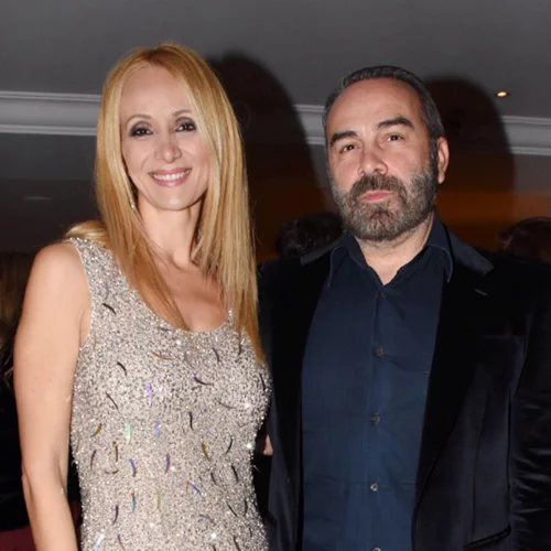 Επέτειος 10 χρόνων για τον Γρηγόρη Γκουντάρα και τη Ναταλί Κάκκαβα | Η φωτογραφία από τον γάμο τους