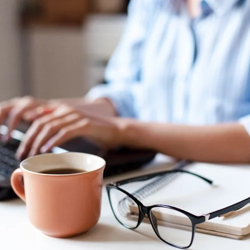 Work From Home | 10 tips από το νέο βιβλίο της Marie Kondo