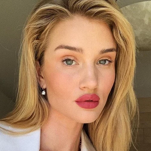 Πώς να μη δαγκώνω τα χείλη μου; Τα πιο αποτελεσματικά tips