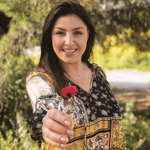 Το διαφορετικό post της Έλενας Παπαρίζου για τη Γιορτή της Μητέρας | Η συγκινητική αφιέρωση