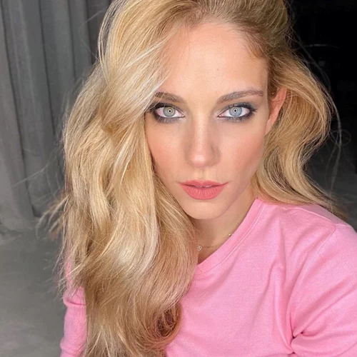 Δούκισσα Νομικού | Οι δηλώσεις της για την τηλεοπτική της επιστροφή μετά τις φήμες πιθανής αντικατάστασης της Ηλιάνας Παπαγεωργίου