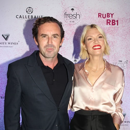 Μπιάνκα Κρασσά | Η κατάξανθη κόρη της Βίκυς Καγιά έχει γενέθλια και είδαμε για πρώτη φορά τόσο καθαρά το πρόσωπό της