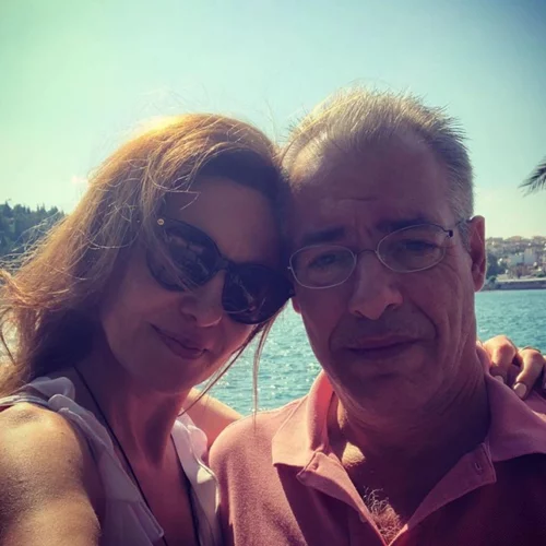 Φαίη Μαυραγάνη - Νίκος Μάνεσης | Έτσι γιόρτασαν τα γενέθλια των δύο παιδιών τους (pics)