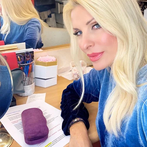 Ελένη Μενεγάκη | Αυτές οι τέσσερις παρουσιάστριες διεκδικούν το καμαρίνι της