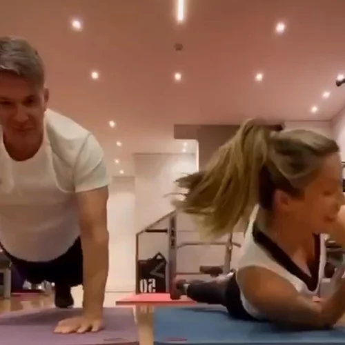 Μαριέττα Χρουσαλά - Λέων Πατίτσας | Τα πλάνα από το TikTok που (ίσως) κάνουν πολλά ζευγάρια να ταυτιστούν