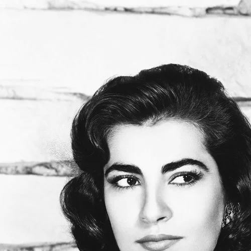 Η πρώτη κινηματογραφική εμφάνιση της Ειρήνης Παππά το 1948 σε ηλικία 22 ετών | Μία σπάνια φωτογραφία