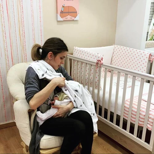 Αλεξάνδρα Ταβουλάρη | Μας δείχνει το σώμα της ένα μήνα μετά τη γέννηση της κόρης της