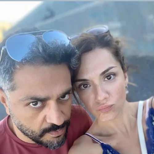 Λευτέρης Σουλτάτος | Η τρυφερή αφιέρωση στη Βάσω Λασκαράκη - «Κάποτε με ερωτεύτηκε η πιο ωραία γυναίκα...»