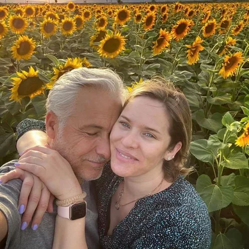 Anita Brand | Η συγκινητική ανάρτηση για τον Χάρη Χριστόπουλο και το τρυφερό δημόσιο μήνυμα λίγο πριν γεννήσει