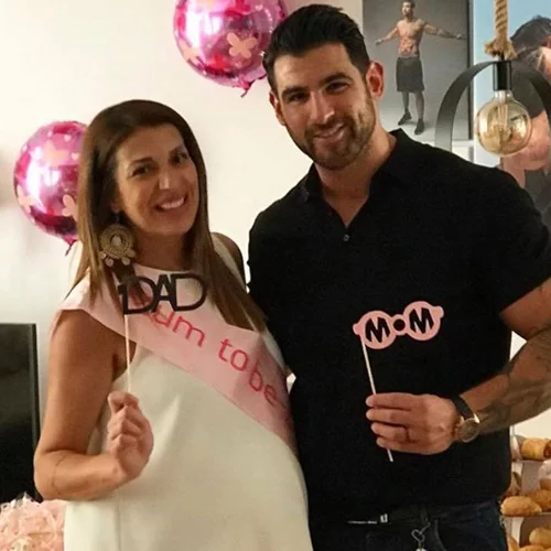 Ελένη Χατζίδου | Μας δείχνει τη βέρα της λίγο μετά την πρόβα νυφικού της