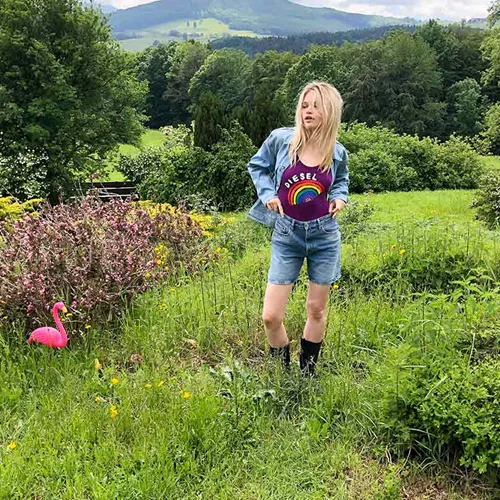 Η Diesel στηρίζει την ποικιλομορφία και τη διαφορετικότητα δημιουργώντας μια νέα συλλογή αφιερωμένη στο Pride