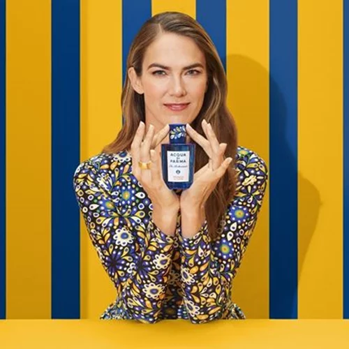 Τα αρώματα που θα σας ταξιδέψουν στο μπλε της Μεσογείου