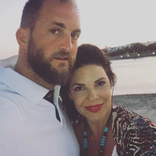 Μαρίνα Ασλάνογλου - Δημοσθένης Πέππας | Δες φωτογραφίες από το κλασσικό σπίτι τους στην Κηφισιά