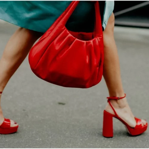 Επτά τάσεις στα παπούτσια που θα ορίσουν το φετινό καλοκαίρι