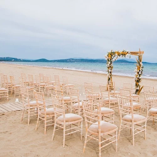 Βρήκαμε πού θα παντρευτείς φέτος το καλοκαίρι