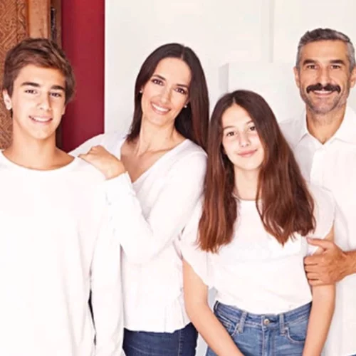 Νόνη Δούνια - Κυριάκος Μουρατίδης | Δες πόσο μεγάλωσε ο γιος τους, Στάθης