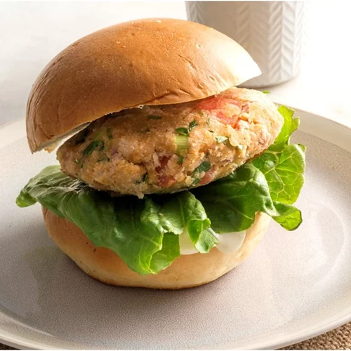 Burger με τόνο κονσέρβας