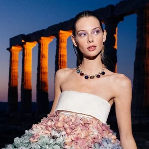 Πώς να κάνω wet look; 8 ιδέες για fashion forward εμφανίσεις