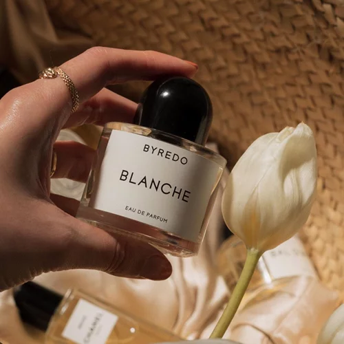 Τα Instagram-Famous προϊόντα ομορφιάς που όντως αξίζει να αγοράσεις