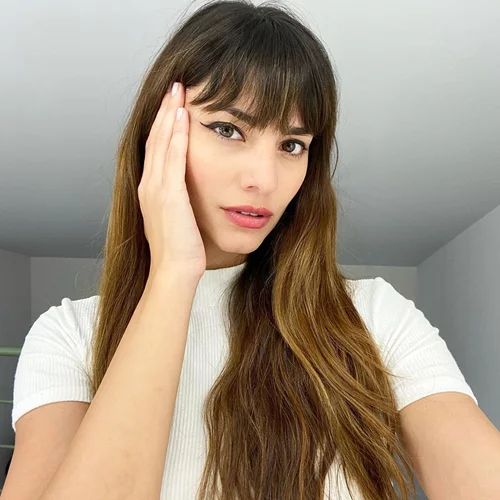 Ηλιάνα Παπαγεωργίου | Ποζάρει χωρίς ίχνος μακιγιάζ και με φυσικά μαλλιά