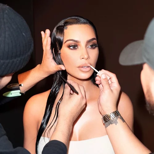 Kim Kardashian | Υπέγραψε συμβόλαιο αξίας $200 εκατομμυρίων με την Coty