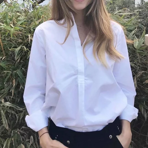 Πρώην παίκτρια του GNTM επικρατέστερη για τη θέση του τέταρτου κριτή