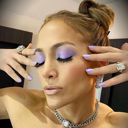 Τα -μέχρι τώρα- άγνωστα μυστικά για μανικιούρ επαγγελματικών προδιαγραφών