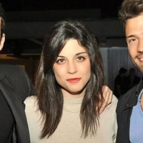 Κωνσταντίνος Αργυρός | Η σπάνια throwback φωτογραφία με τα τρίδυμα αδέλφια του