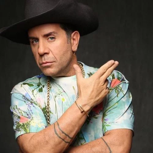 Γιώργος Μαζωνάκης | Πρωταγωνιστεί σε ταινία μικρού μήκους και θα παραβρεθεί στο Φεστιβάλ των Καννών