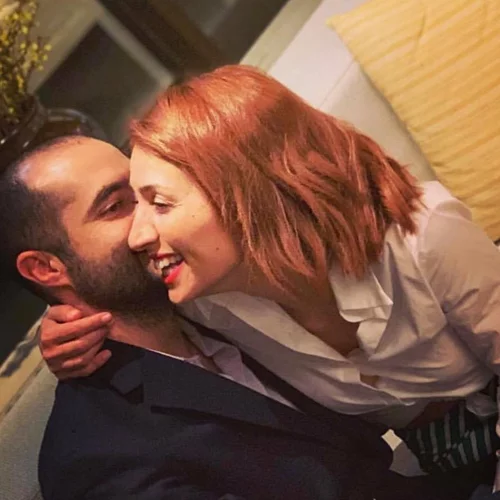 Μαρία Ηλιάκη-Στέλιος Μανουσάκης | Ξανά μαζί μετά από αρκετούς μήνες-Το γεύμα με φόντο τη θάλασσα (pics)