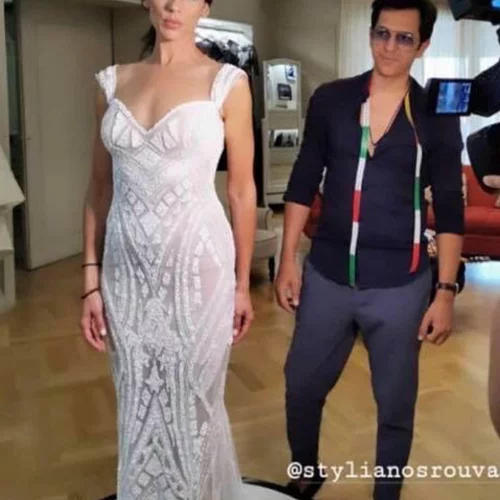 Γνωστή Ελληνίδα παρουσιάστρια μόλις έκανε την πρόβα νυφικού της (pics,vid)