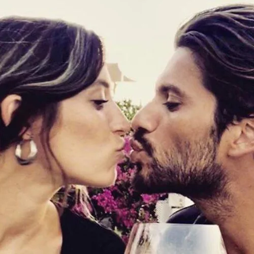 Γιώργος Καράβας | Ο νέος coach του GNTM δημοσίευσε την πιο τρυφερή φωτογραφία με τη σύζυγό του