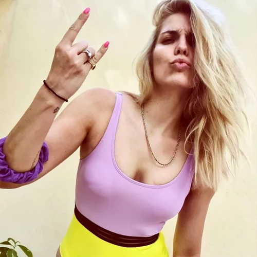 Μαντώ Γαστεράτου | Η απάντησή της σε αρνητικό σχόλιο που δέχθηκε για τα κιλά και το σώμα της