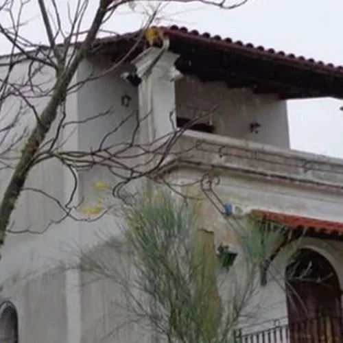 Ρένα Βλαχοπούλου | Το αρχοντικό της στην Κέρκυρα έγινε rooms to let (vid)