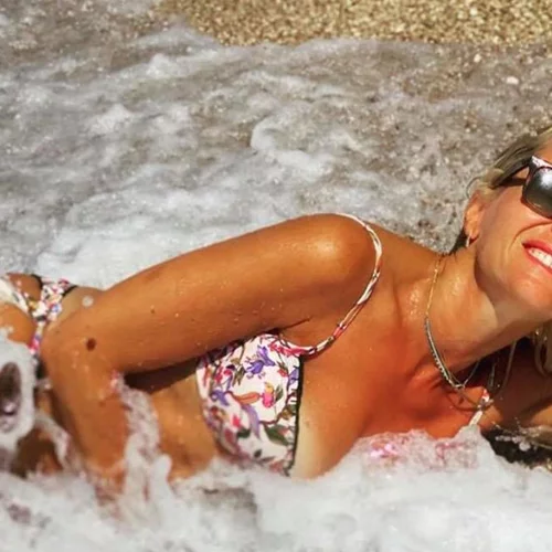 Μαρία Μπεκατώρου | Τα μαγιό που επιλέγει μετά την απώλεια 9 κιλών