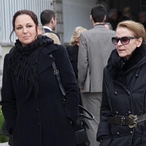 Αφροδίτη Γρηγοριάδου | Πέθανε η σπουδαία ηθοποιός και μητέρα της Κοραλίας Καράντη