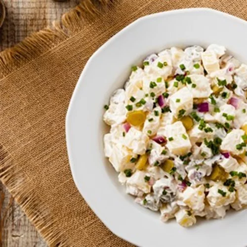 Πατατοσαλάτα με κοτόπουλο
