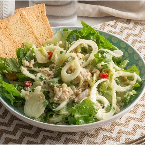 Καβούρι με μαραθόριζα και σάλτσα αγιολί