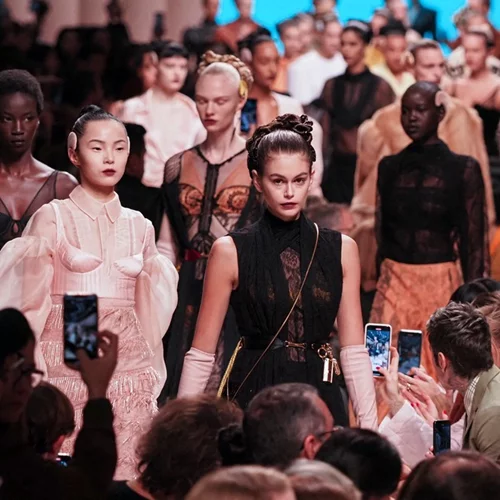 Color Trends | 5 χρώματα που προτείνουν οι σχεδιαστές γι’ αυτή τη σεζόν