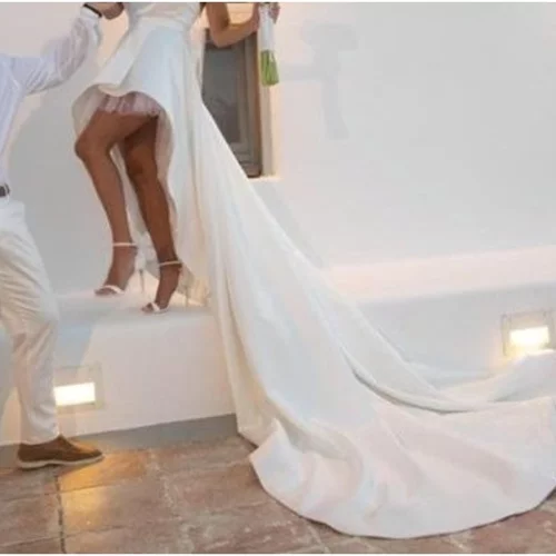 Mυθικός γάμος γνωστού επιχειρηματία στη Μύκονο