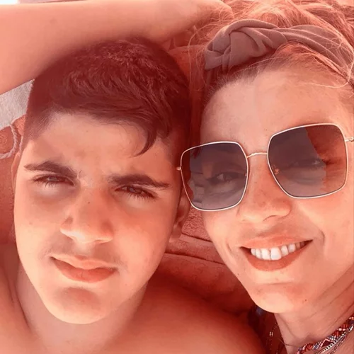 Ματίνα Νικολάου | Η σπάνια τρυφερή φωτογραφία με τον 12χρονο γιο της, Παναγιώτη