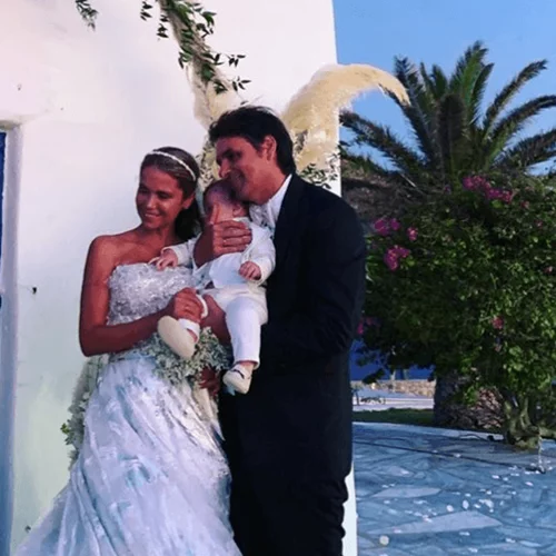 Νίκος Κριθαριώτης - Ναστάζια Δαρίβα | Η βάφτιση -υπερπαραγωγή- του γιου τους