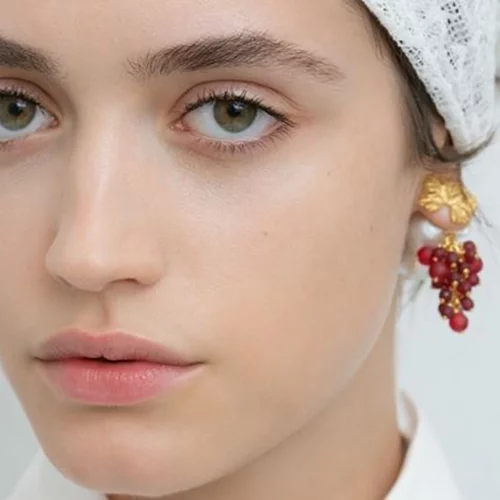 Natural Beauty | Όλες τις τάσεις ομορφιάς που προτείνει ο οίκος Dior για το 2021